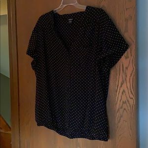 LAST CHANCE Torrid Chiffon Polka Dot Blouse sz 2